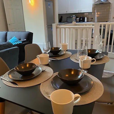 Apartment Stunning King In The Heart Of Leeds Center *
