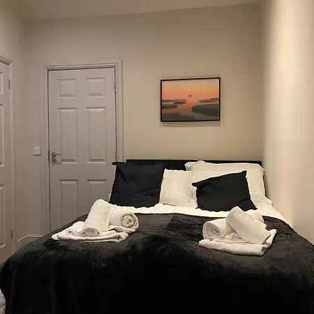 Apartment Stunning King In The Heart Of Leeds Center