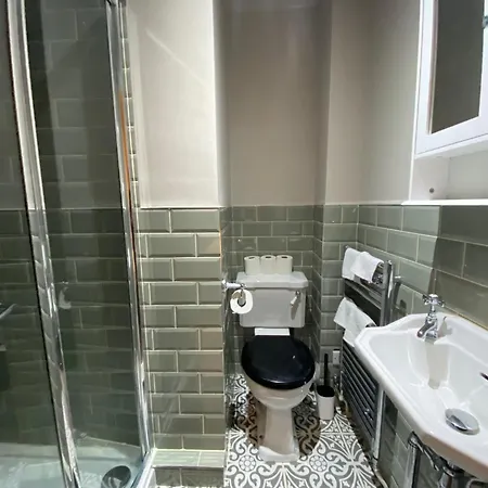 Apartment Stunning King In The Heart Of Leeds Center