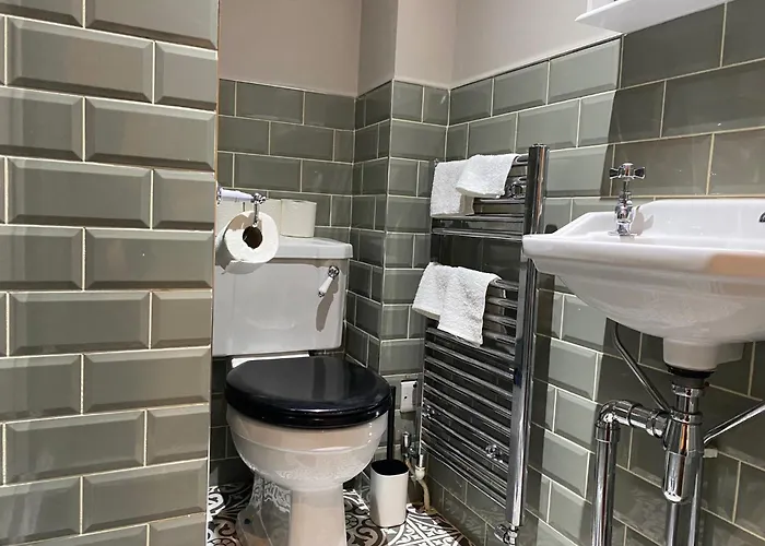 Апартаменты Stunning King In The Heart Of Center