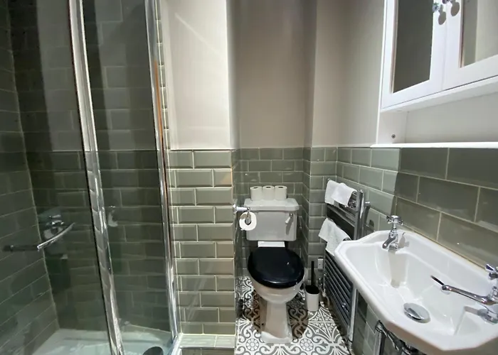 Апартаменты Stunning King In The Heart Of Center